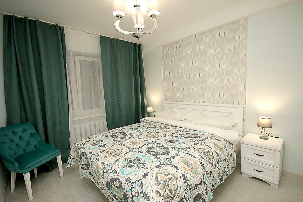 Inn Home Apartments - Pechersk Area 키예프 외부 사진