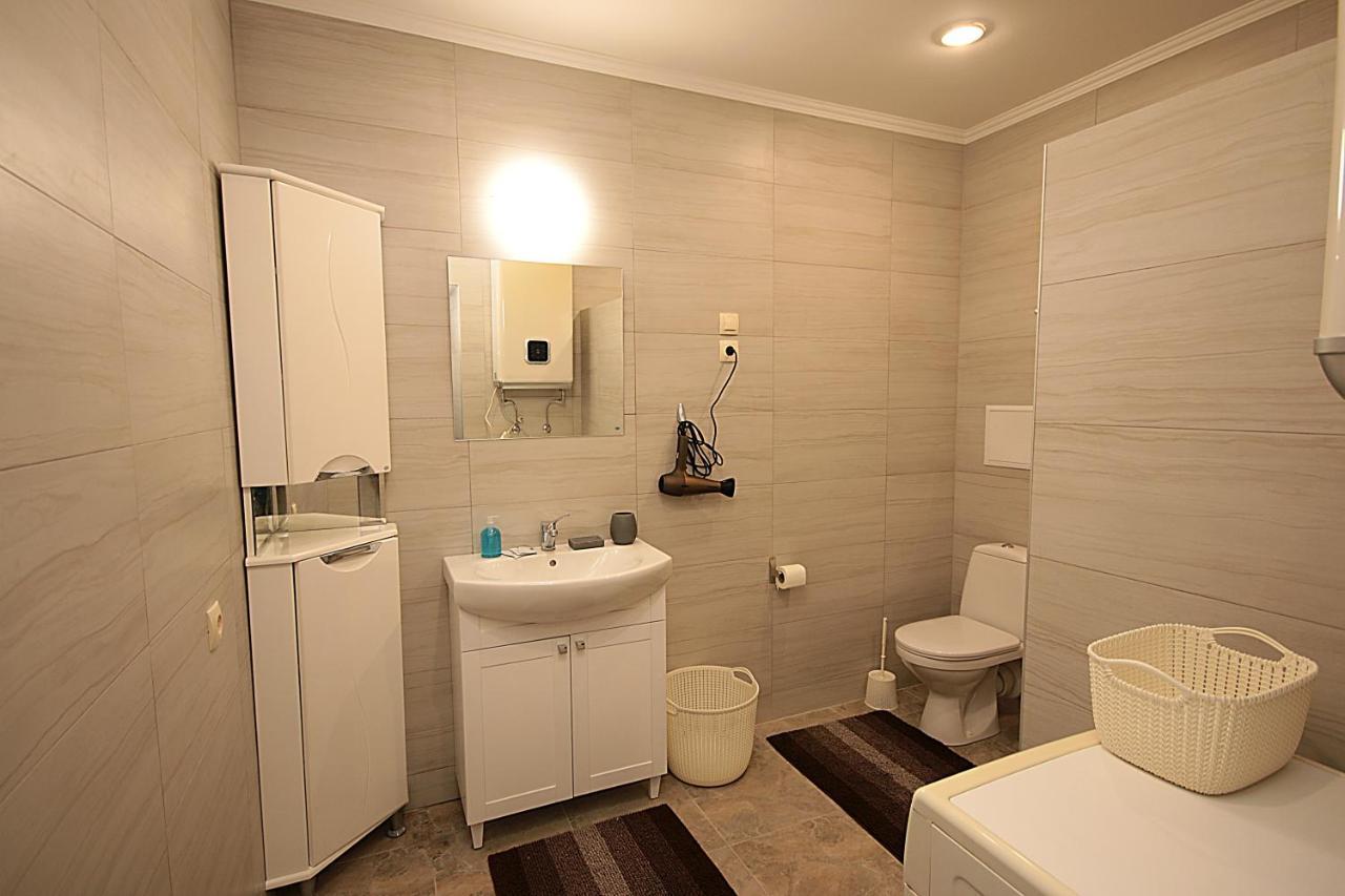 Inn Home Apartments - Pechersk Area 키예프 외부 사진